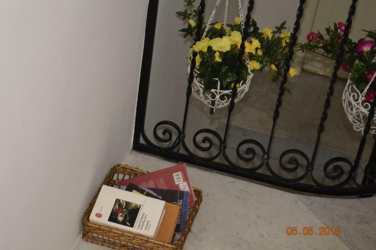 Il Tempo Ritrovato - Locazione Ad Uso Turistico Apartment Palermo Ngoại thất bức ảnh